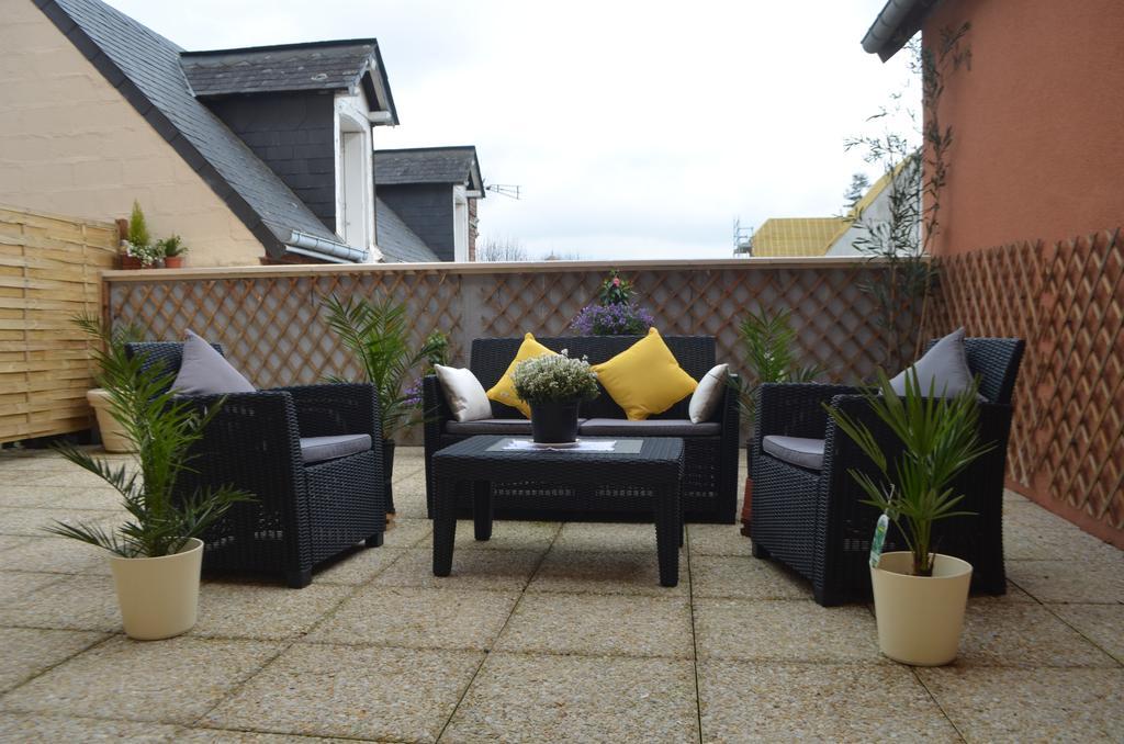 Teeraya Apartamento Honfleur Exterior foto